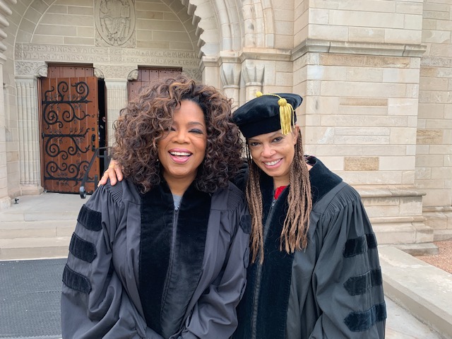 Photo_of_France_Winddance_Twine_with_Oprah_Winfrey (1).jpg