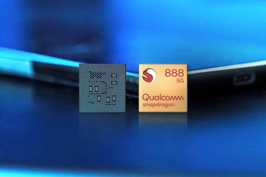 Snapdragon_888_Front_Chip_in_Studio__1_.0.webp
