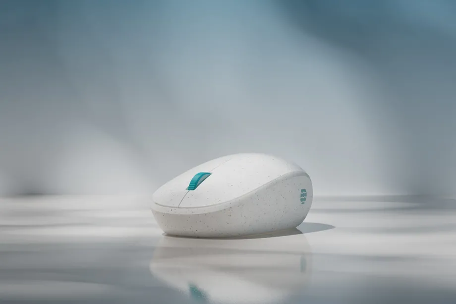 Ocean_Plastic_Mouse___Hero2000.0.webp