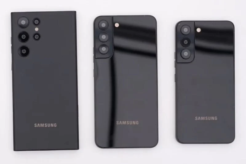 samsung-galaxy-s22-unboxing-therapy.webp