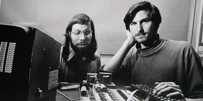 34641-62706-14247-9629-jobs-woz-l-xl.jpg