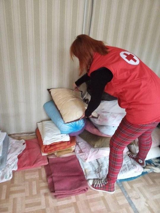 UkraineRedCross2.max-1000x1000.jpg