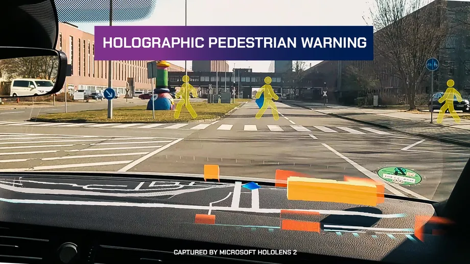 20220428_HoloLens_Still_Pedestrian_Warning_mit.webp