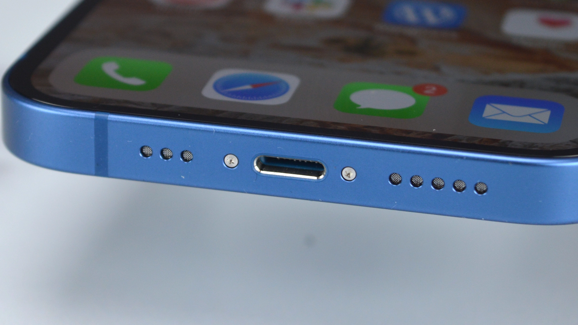 apple-iphone-13-3.webp