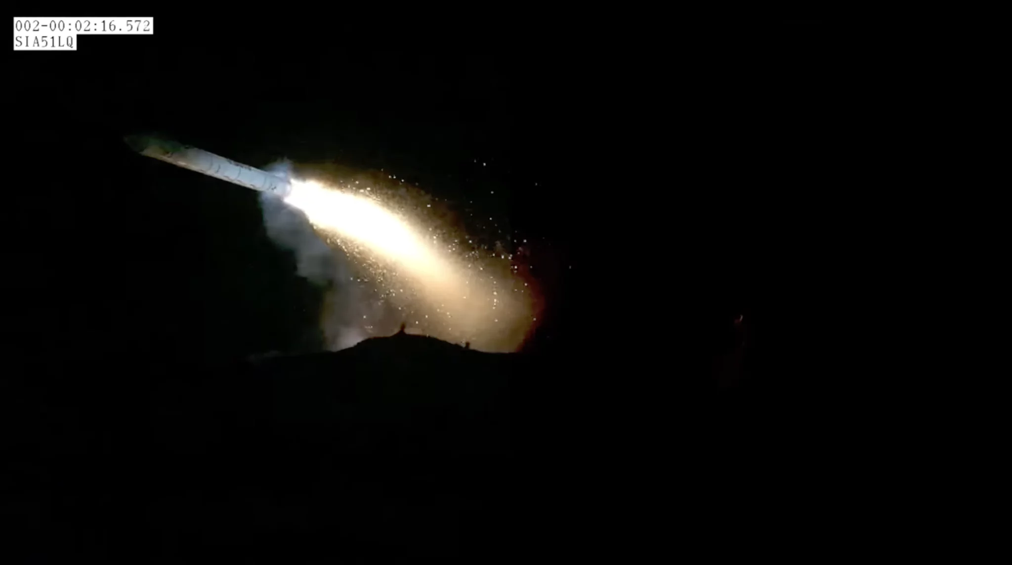 NASA-SLS-SOLID-ROCKET-BOOSTER-SEPARATION-2048x1144.png.webp