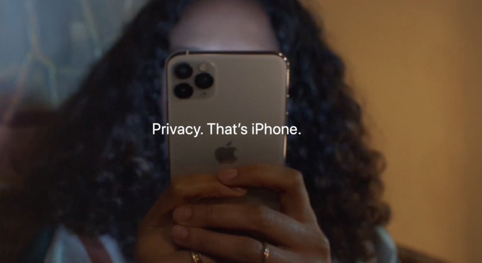 appleprivacyad.jpg