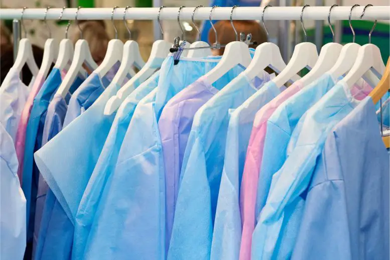 Medical-Gowns-777x518.webp