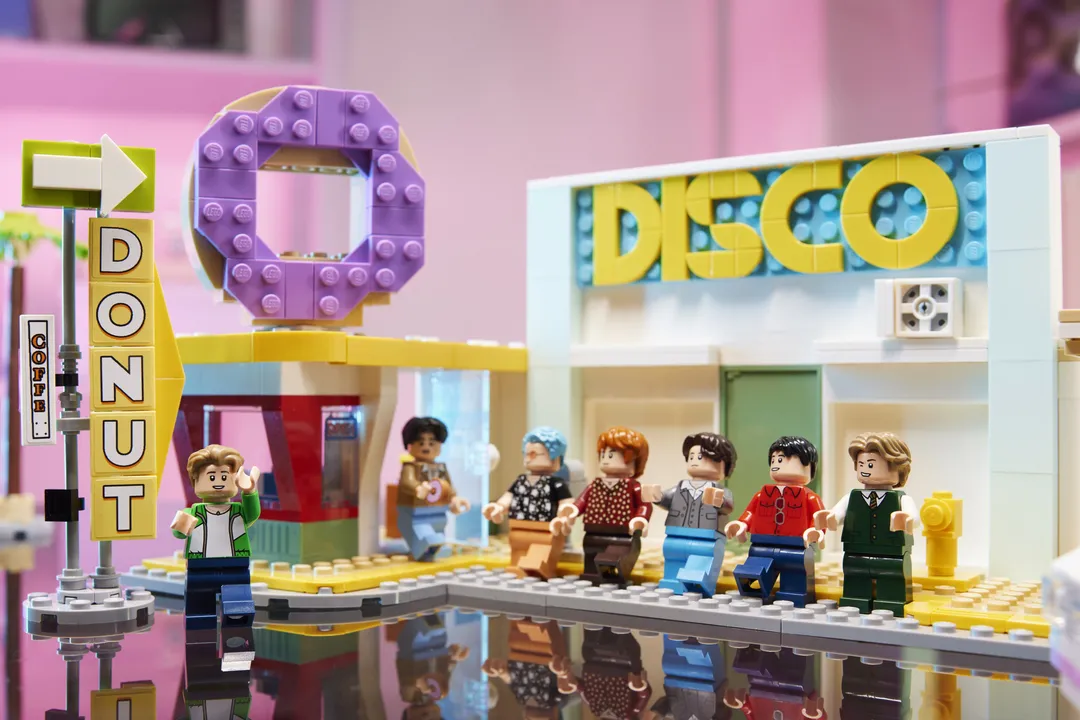 lego_bts_1.webp