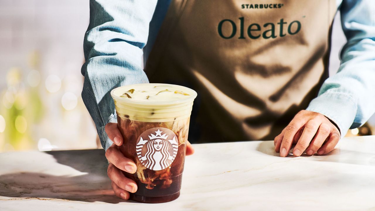 230220093459-embargoed-01-starbucks-oleato.jpg