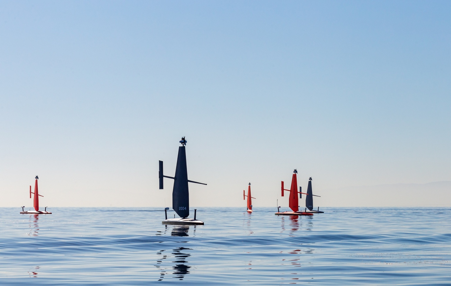 saildrone-voyager.jpg
