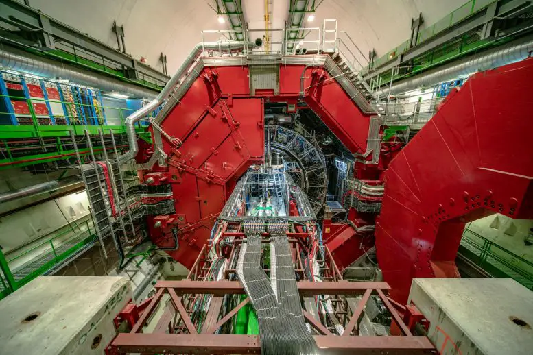 Closing-Doors-ALICE-Magnet-777x518.webp