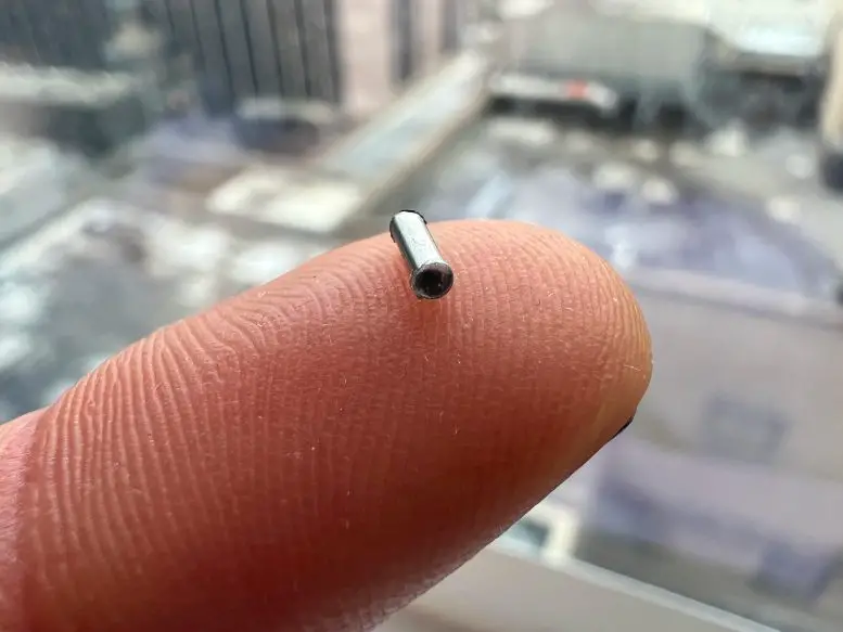 Nanofluidic-Drug-Eluting-Seed-777x583.webp
