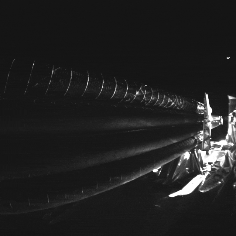 Juice-Wriggling-RIME-Antenna.gif