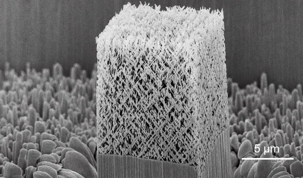 FIB-Milled-Quasi-BCC-Beam-Nanolattice.webp
