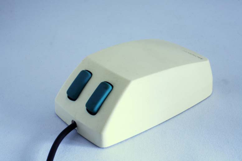 1682770029_microsoft-mouse-1.jpg