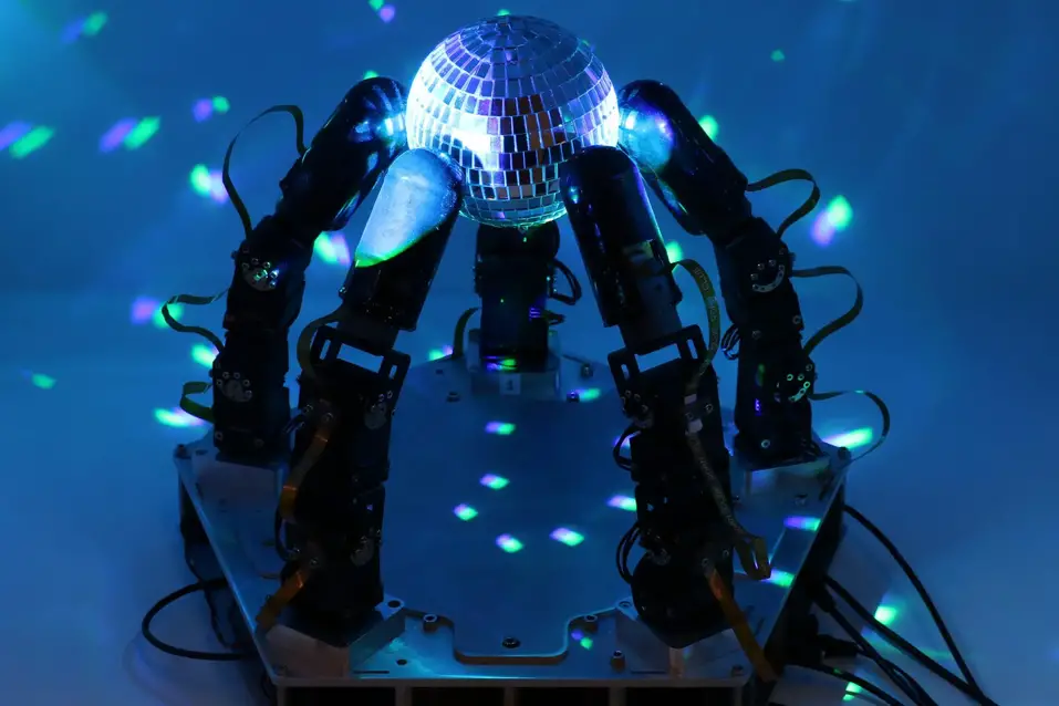 Dexterous-Robot-Hand-in-Dark-2048x1365.webp