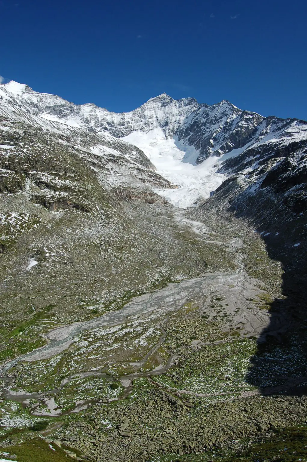 Glacial-Retreat-in-the-European-Alps-Odenwinkelkees-Austria-1021x1536.webp
