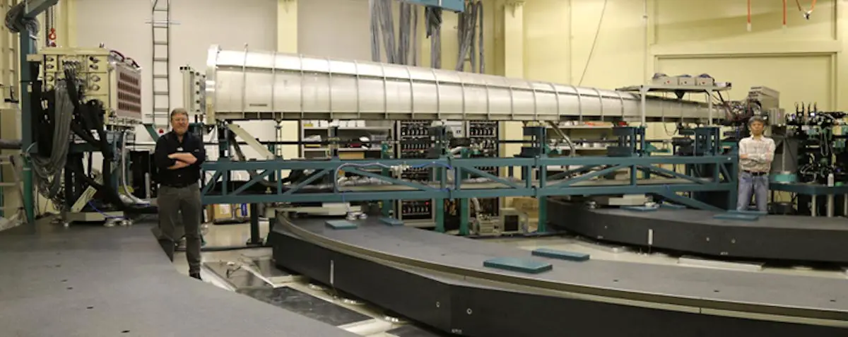 High-Resolution-Spectrometer-at-RIKEN-Quantum-NanoDynamics-Beamline.webp