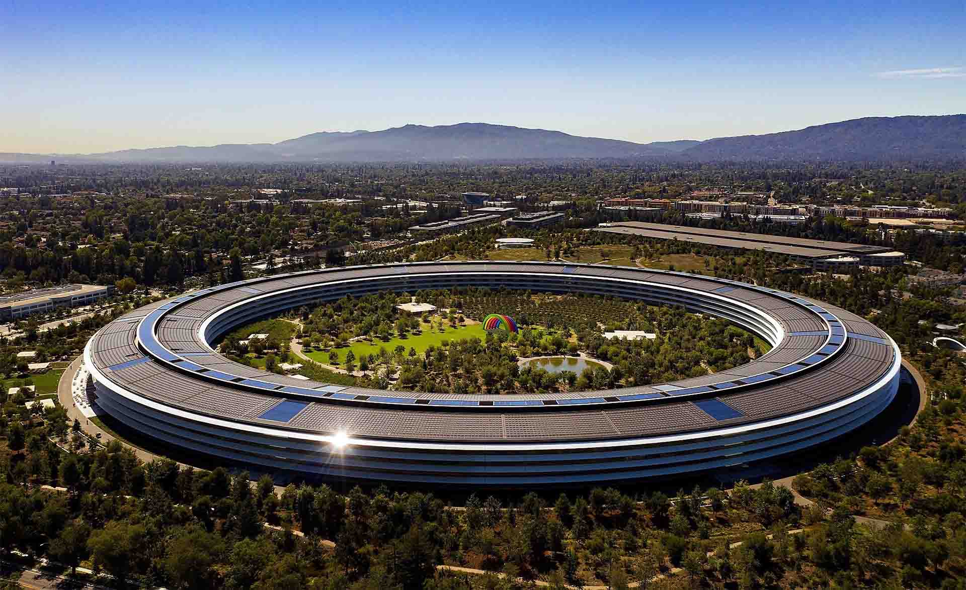 Apple-Park.jpg