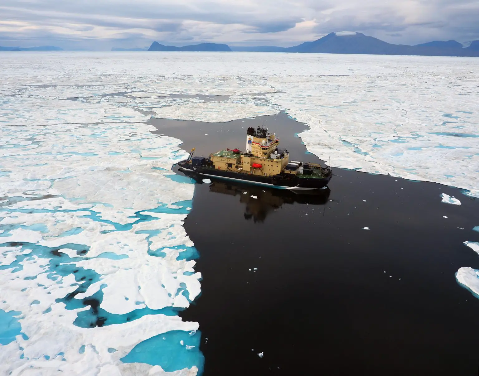 Icebreaker-Oden-1536x1206.webp