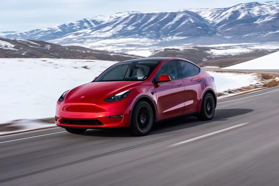 Tesla_Model_Y.webp