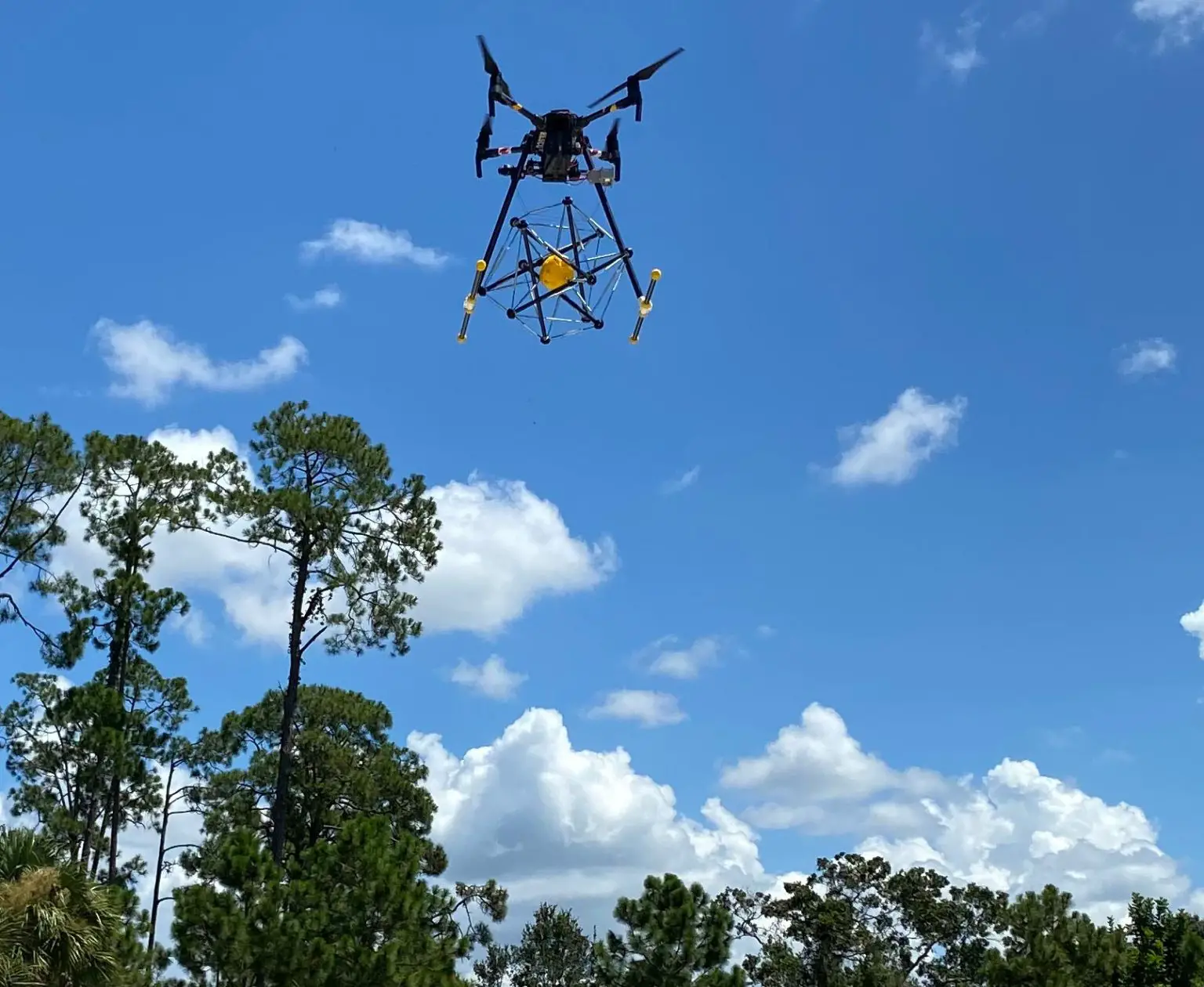 Drone-Transports-Squishy-Robotics-Tensegrity-Robot-1536x1260.webp