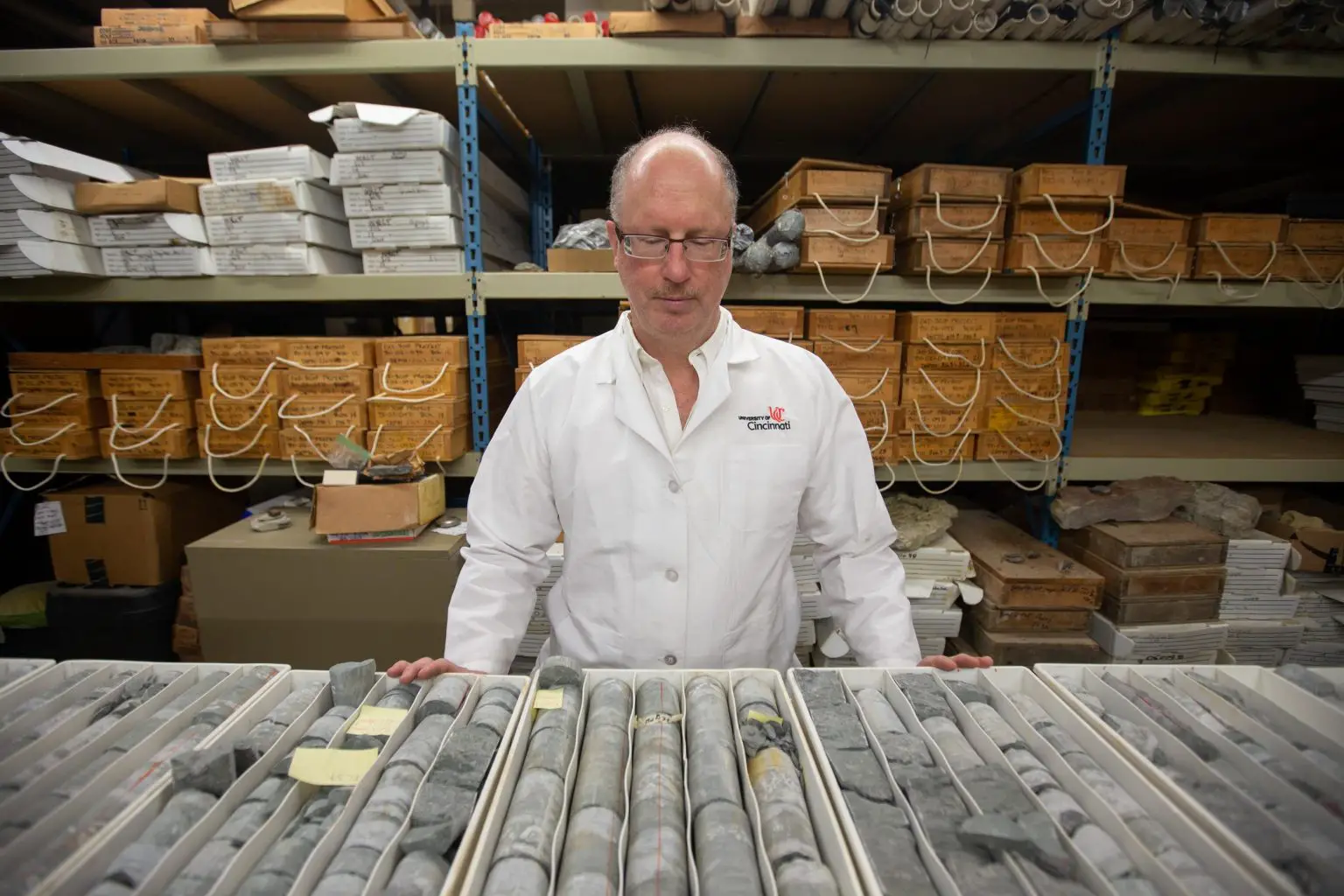 Thomas-Algeo-Examines-Rock-Cores-1536x1024.webp