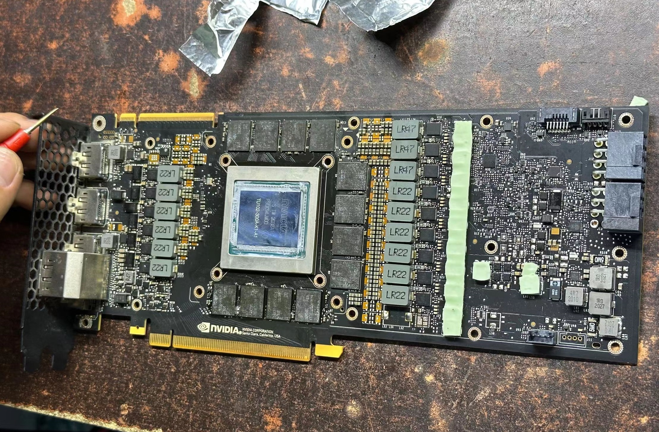NVIDIA-GeForce-RTX-2080-Ti-44-GB-Graphics-Card-Mod-_2-1.jpeg