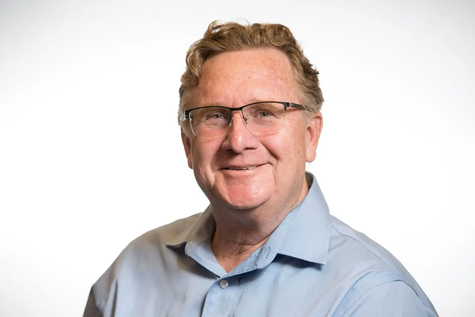 Tom-Autrey-1536x1025.webp