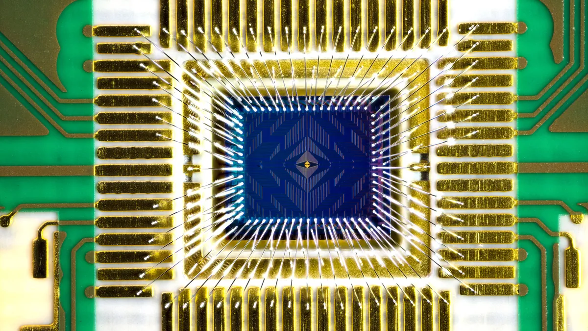 intel-tunnel-falls-quantum-computer-chip.webp