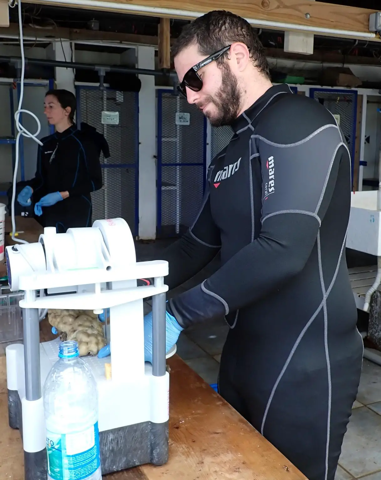 Alex-Veglia-Sampling-Coral-1217x1536.webp