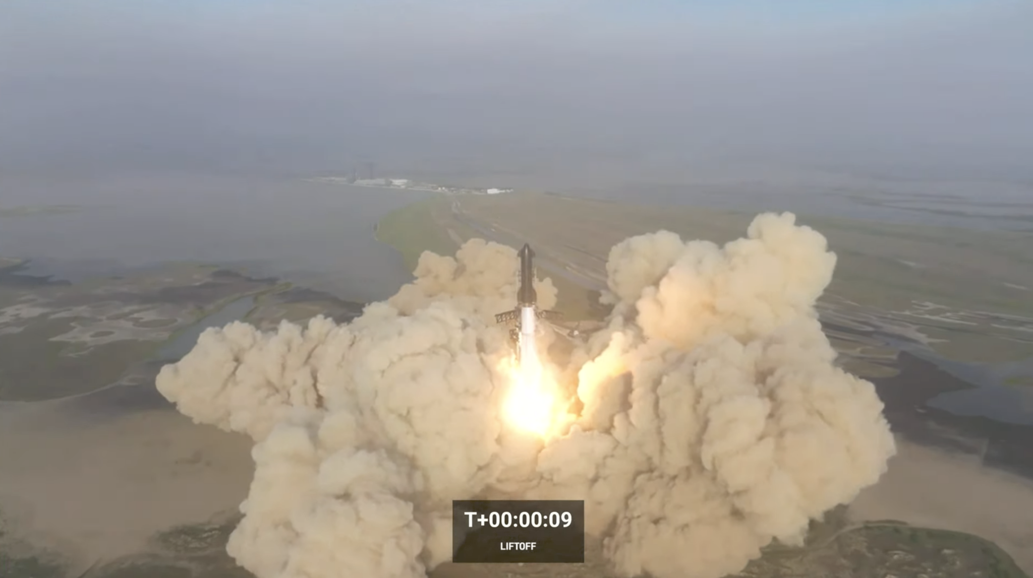 SPACEX-STARSHIP-1-2048x1147.png
