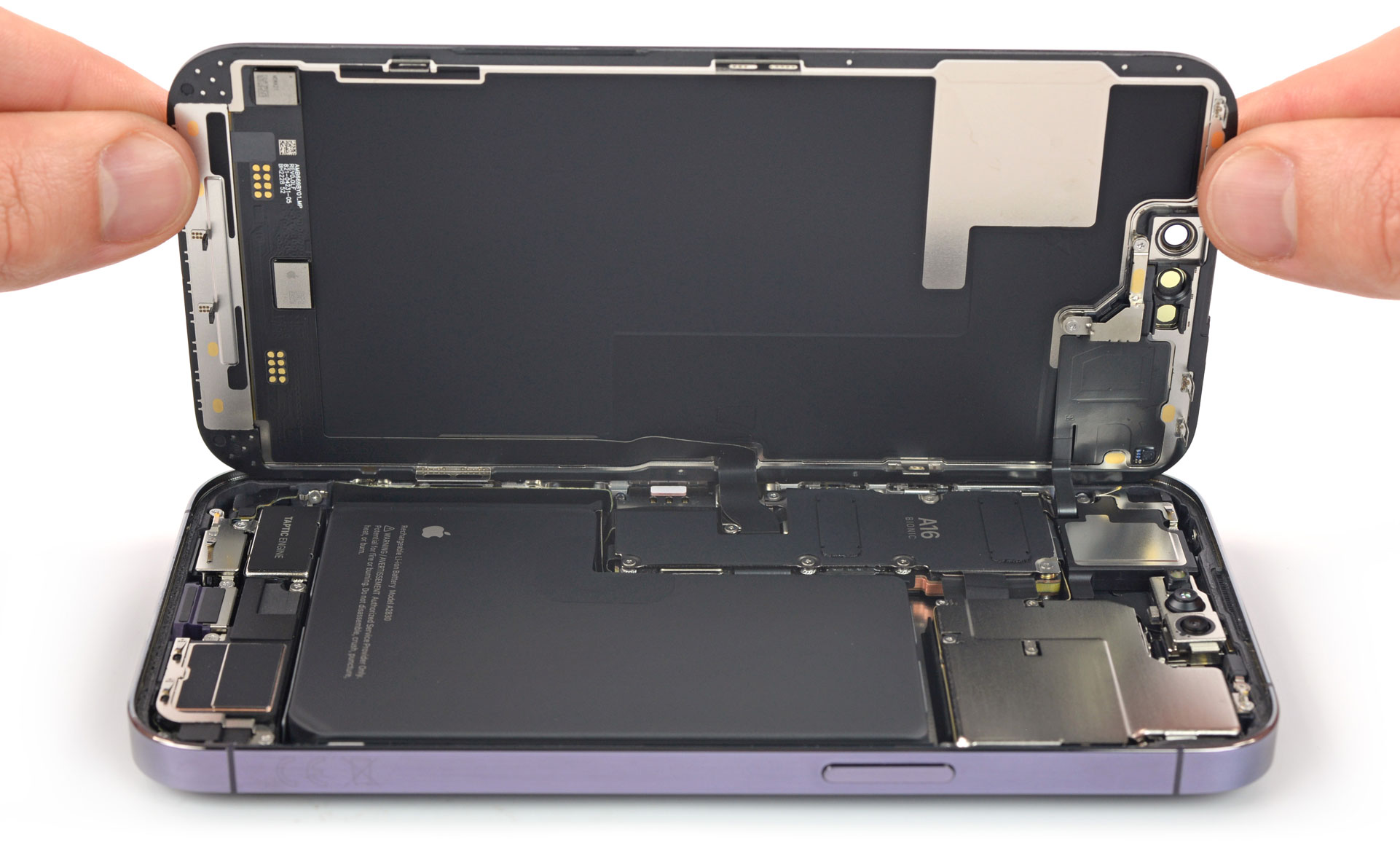 iPhone-14-Pro-and-iPhone-14-Pro-Max-battery.jpg
