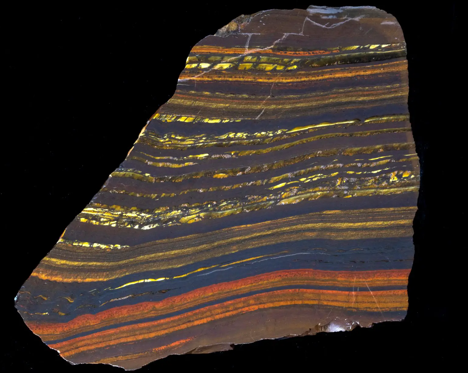 Metamorphosed-Banded-Iron-Formation-1536x1225.webp
