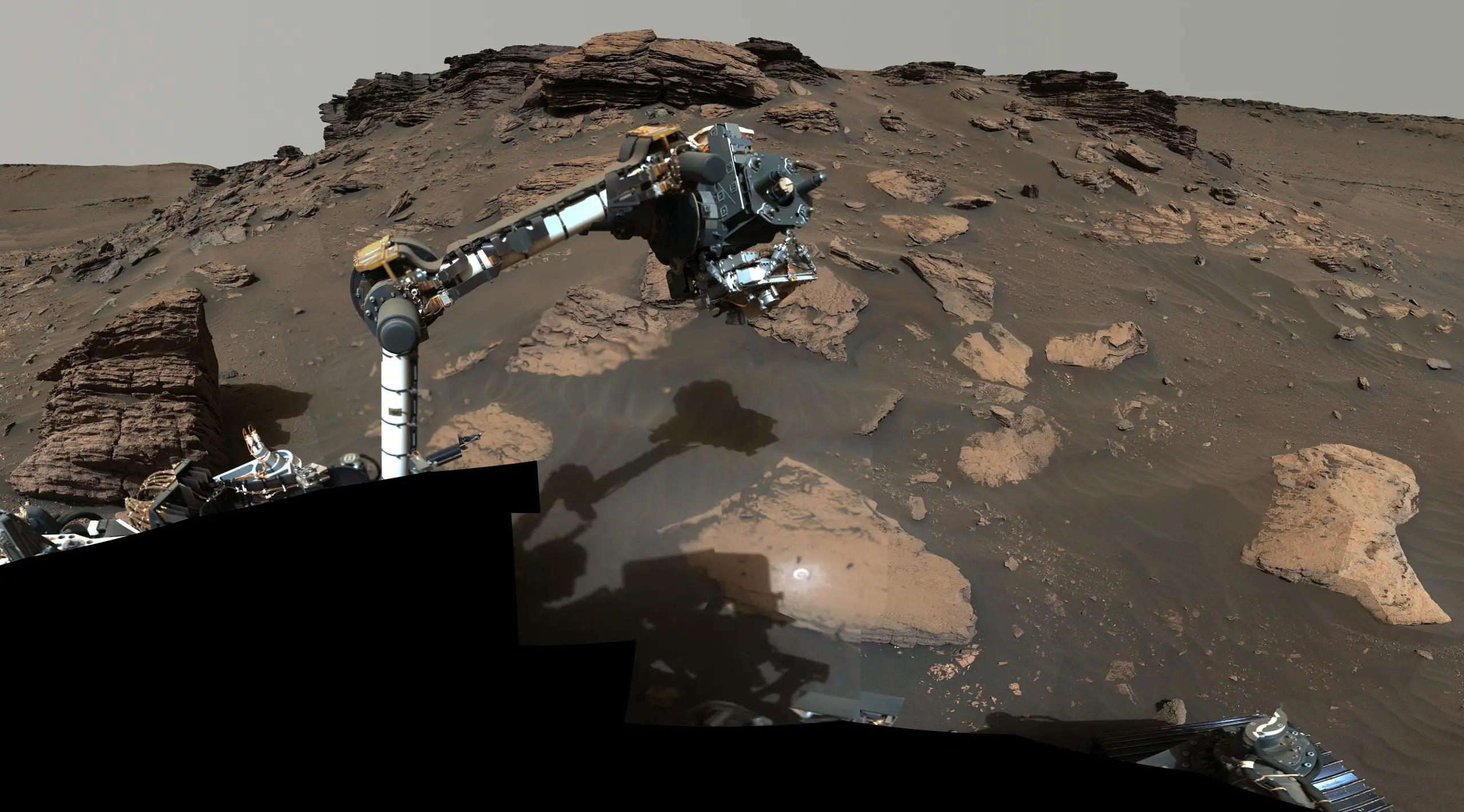 NASA-Perseverance-Mars-Rover-Arm-at-Work-scaled.webp