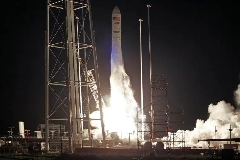 Northrop-Grumman-Antares-Rocket-Launched-SS-Laurel-Clark-Cygnus-Spacecraft-777x518.webp