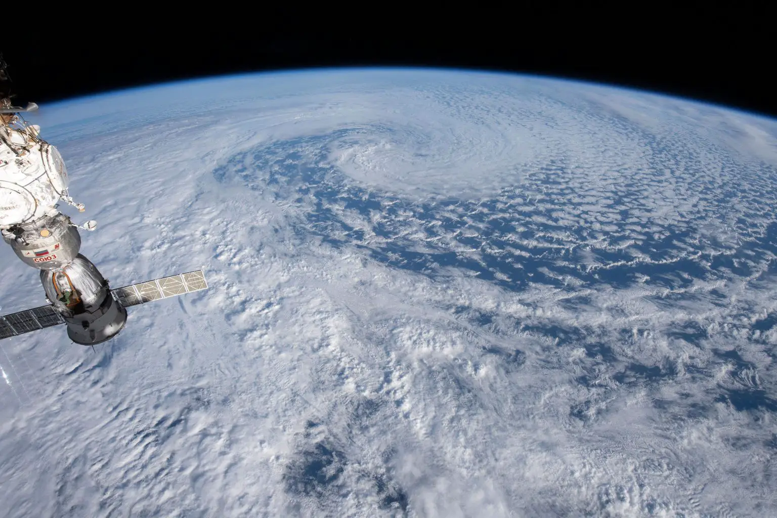 ISS-Over-Storm-in-Southeast-Pacific-Ocean-1536x1024.webp