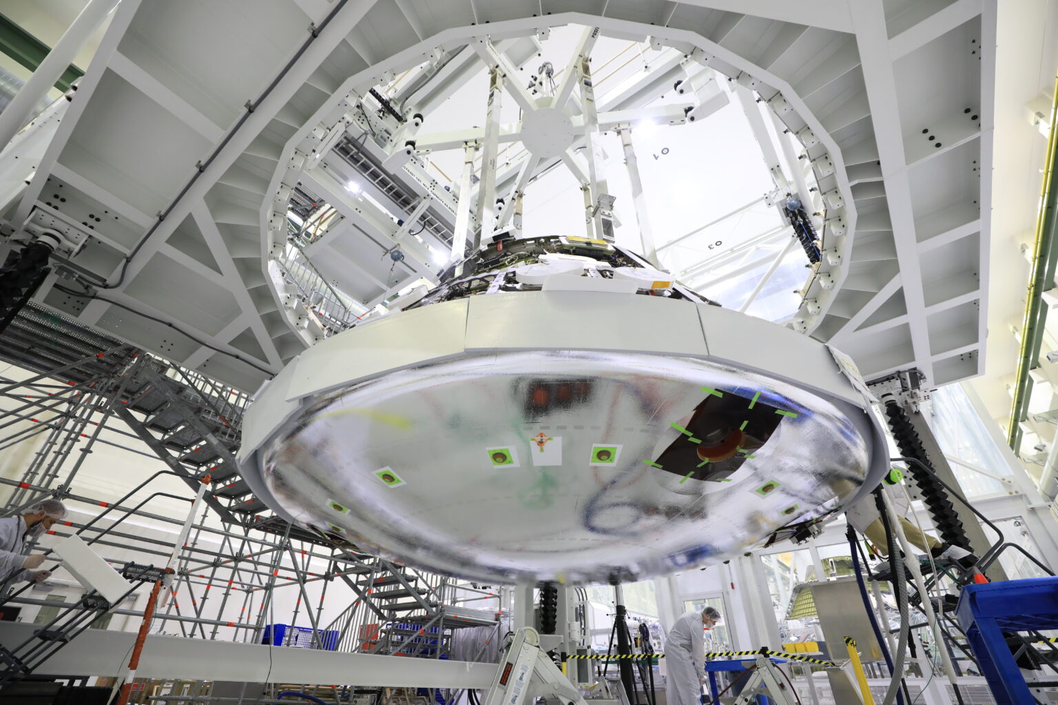 NASA-ORION-ARTEMIS-2-HEAT-SHIELD.jpeg