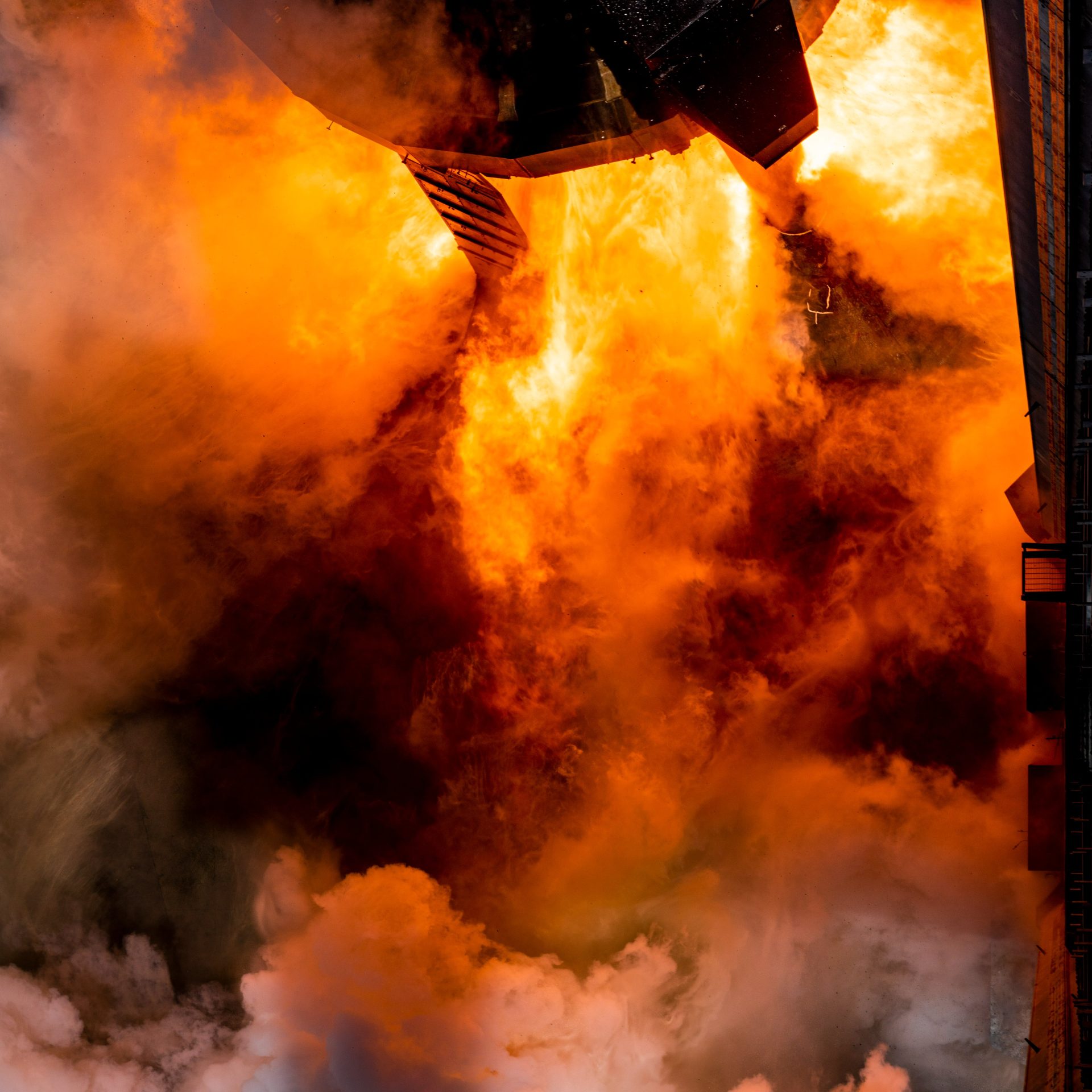 SPACEX-STARSHIP-STATIC-FIRE-AUGUST-2023-1920x1920.jpeg