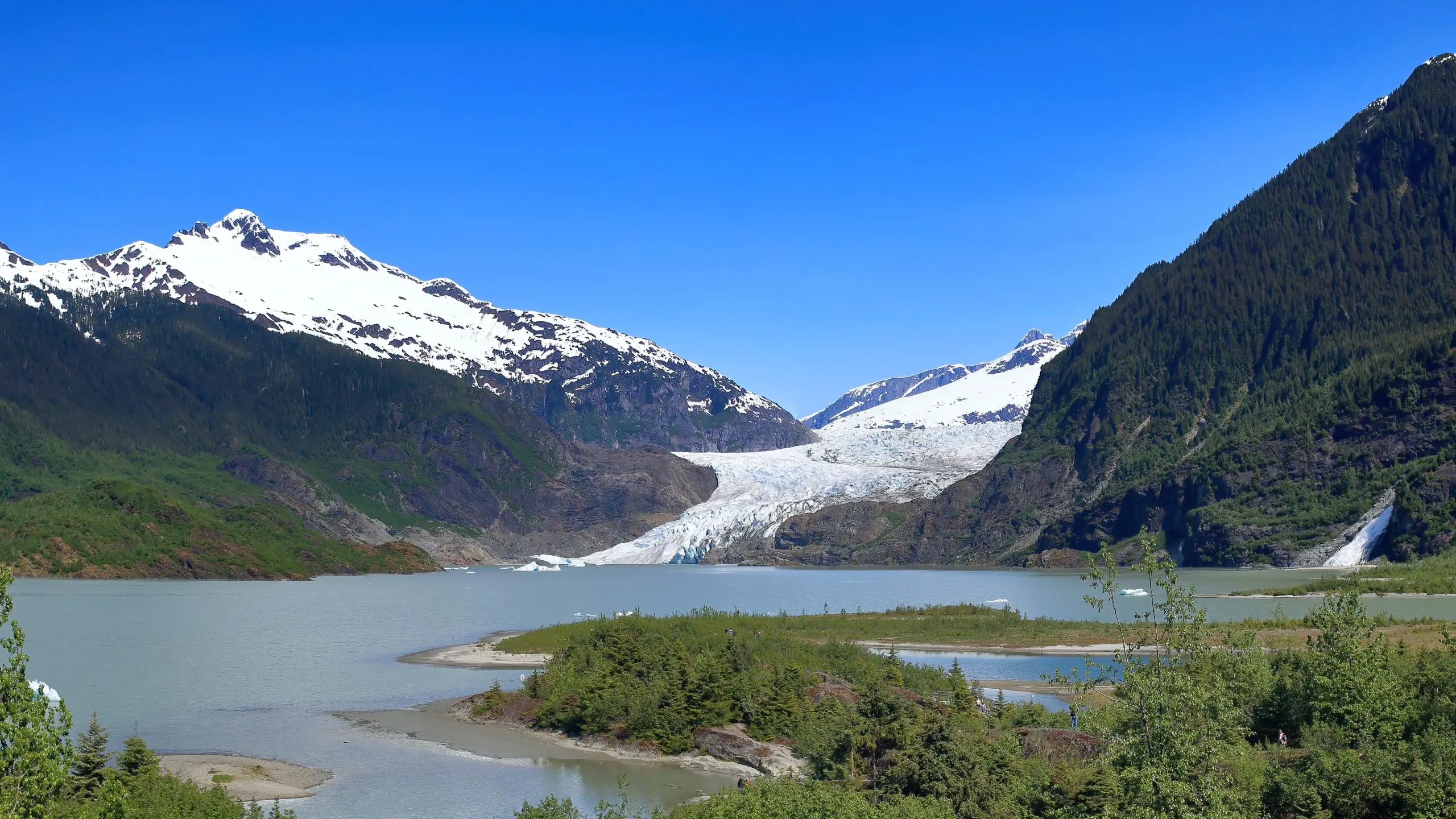 Mendenhall-Glacier-scaled.webp