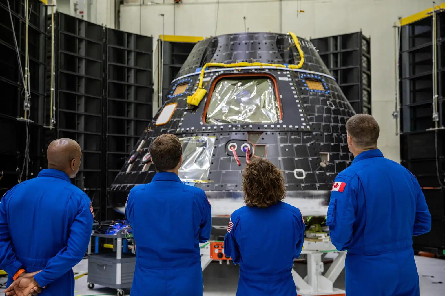 Artemis-II-Crew-Members-Checkout-Orion-Crew-Module-1536x1024.webp