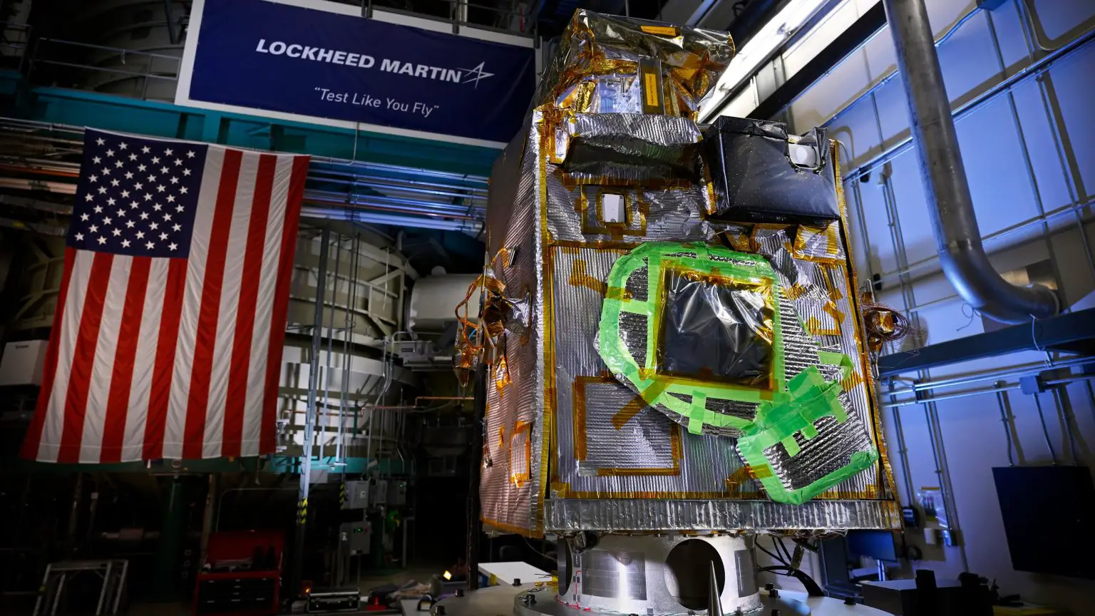 NASA-Lunar-Trailblazer-Lockheed-Martin-Space-Clean-Room-1536x864.webp