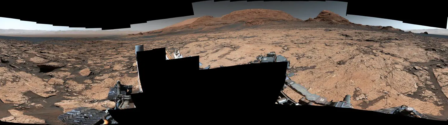 Curiosity-Views-Mud-Cracks-on-Mars-1536x430.webp