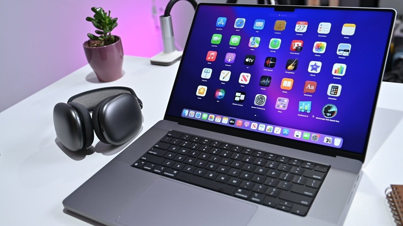 56044-113762-54138-109076-000-lead-Macbook-Pro-xl-xl.jpg