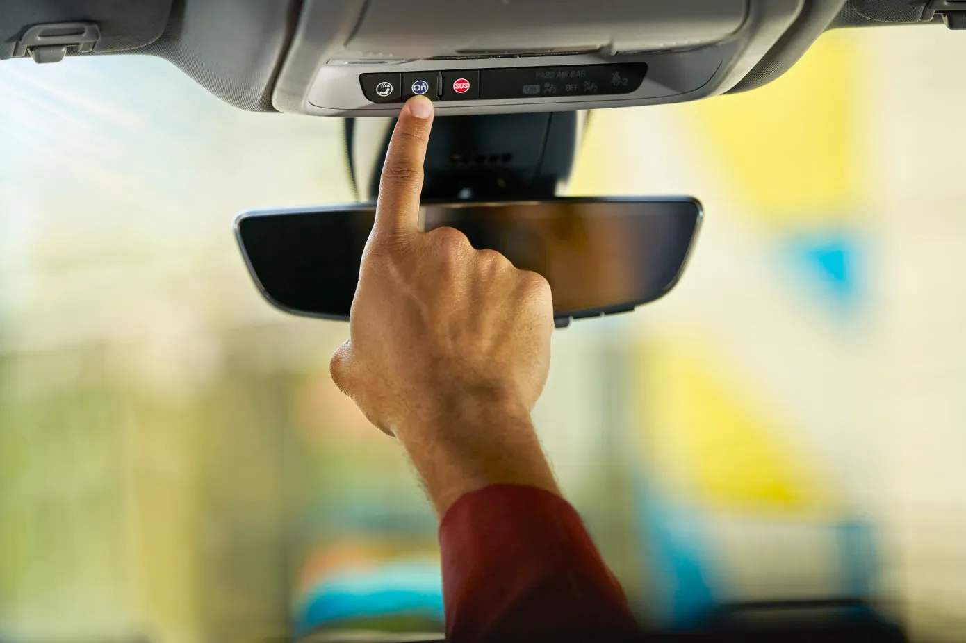 OnStar-Blue-Button.webp
