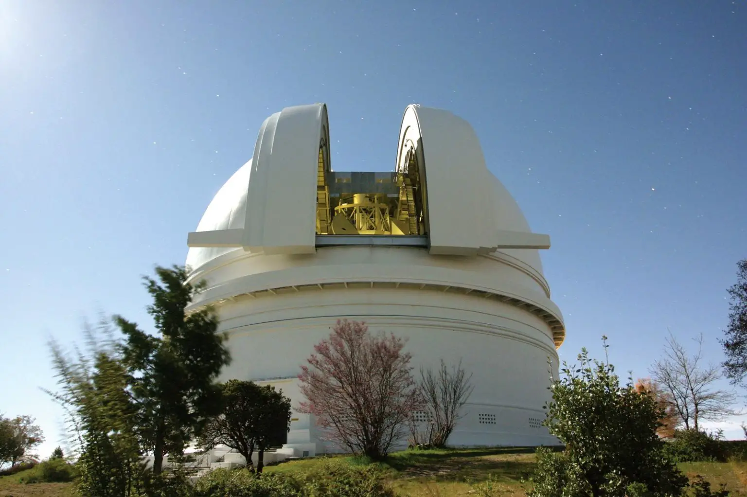 Hale-Telescope-Dome-1536x1022.webp
