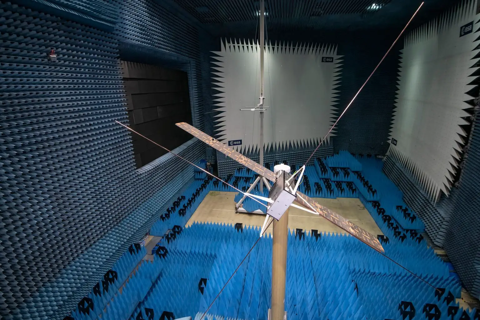 Juventas-CubeSat-Model-in-Hertz-Test-Chamber-1536x1024.webp