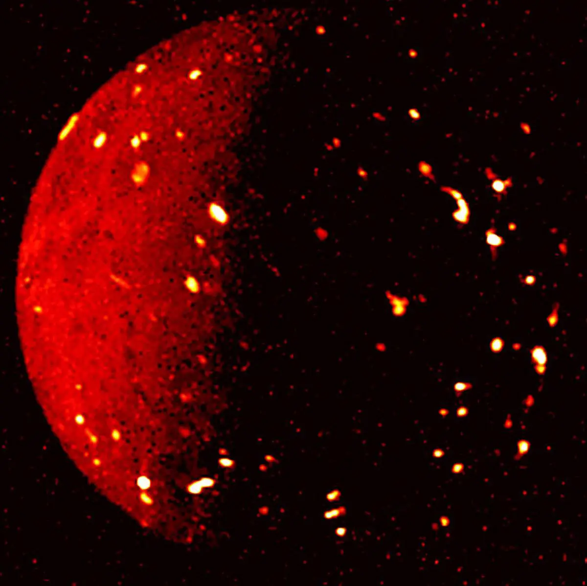 Juno-JIRAM-Io-Hot-Spots.webp