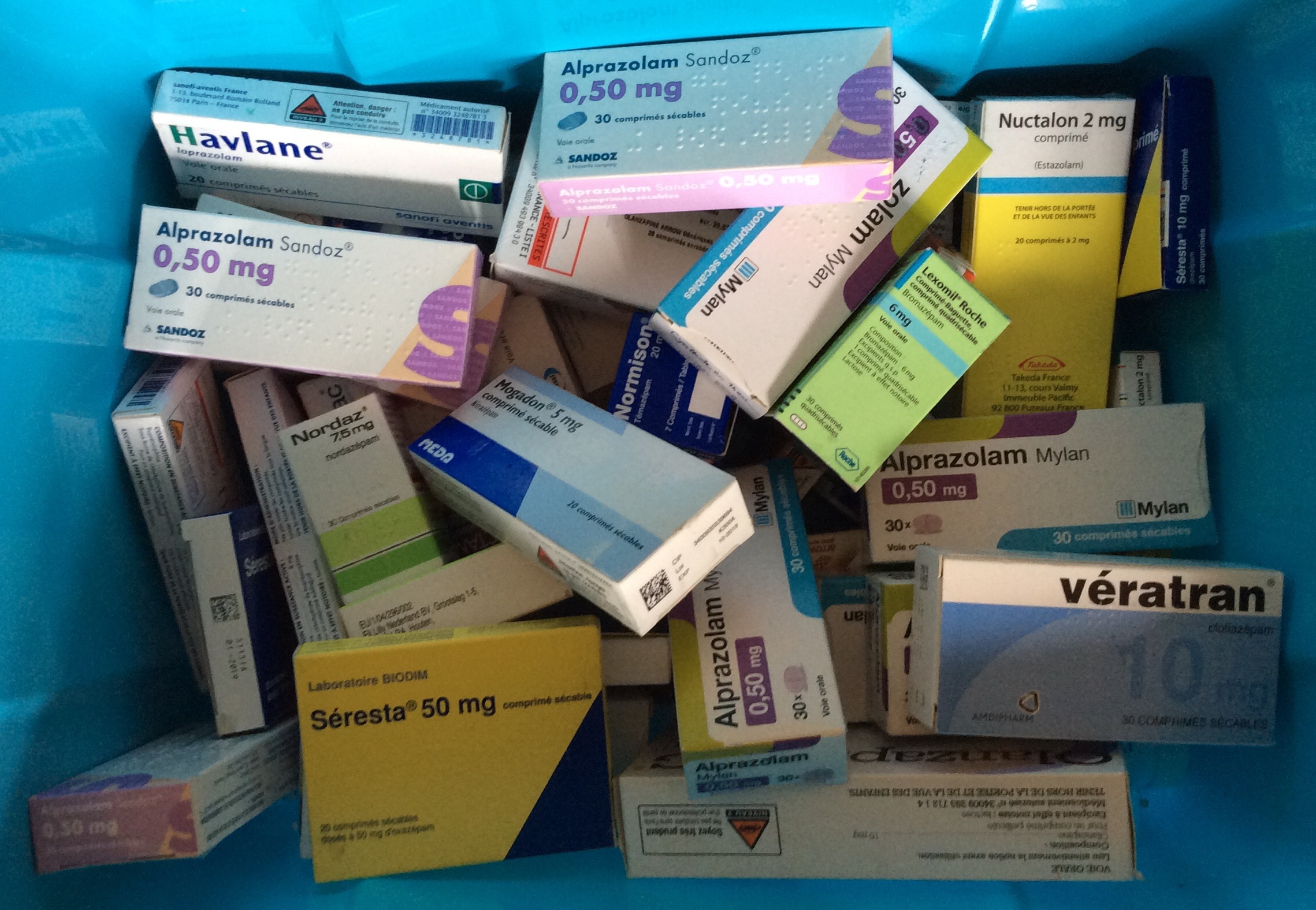 Bac_à_benzodiazepines.jpg