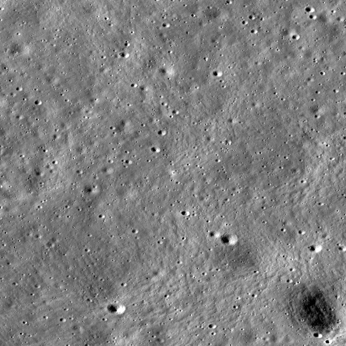 NASA-Lunar-Reconnaissance-Orbiter-Chandrayaan-3-Landing-Site.webp